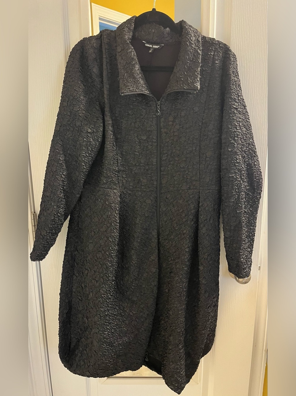 Samuel Dong Black Textured Long-Sleeve Zip Dress/Jacket